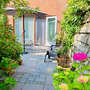 Private - Dog-friendly - Garden Amsterdam
